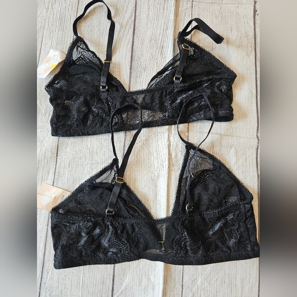 Shimera Size Sm• Lot of 2 Black Lace front close Unlined Wireless Bralettes NWT - Picture 2 of 5